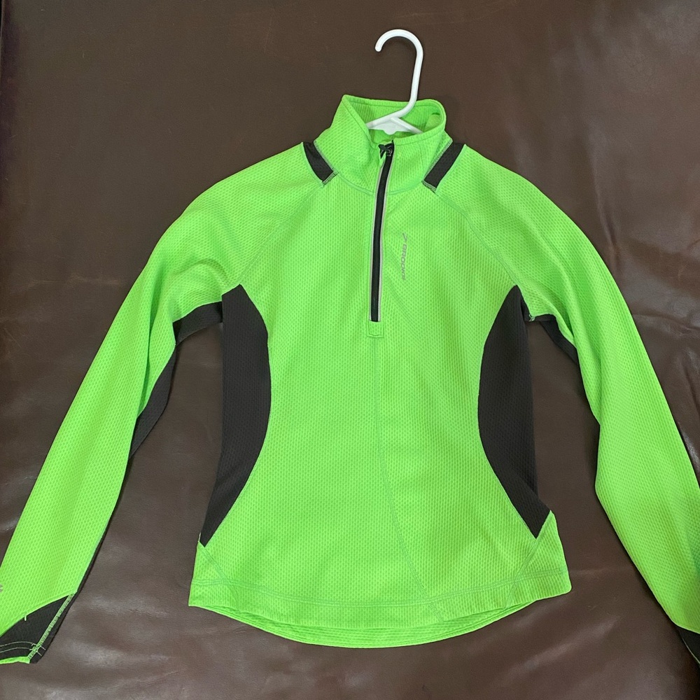 Brooks running jacket- small